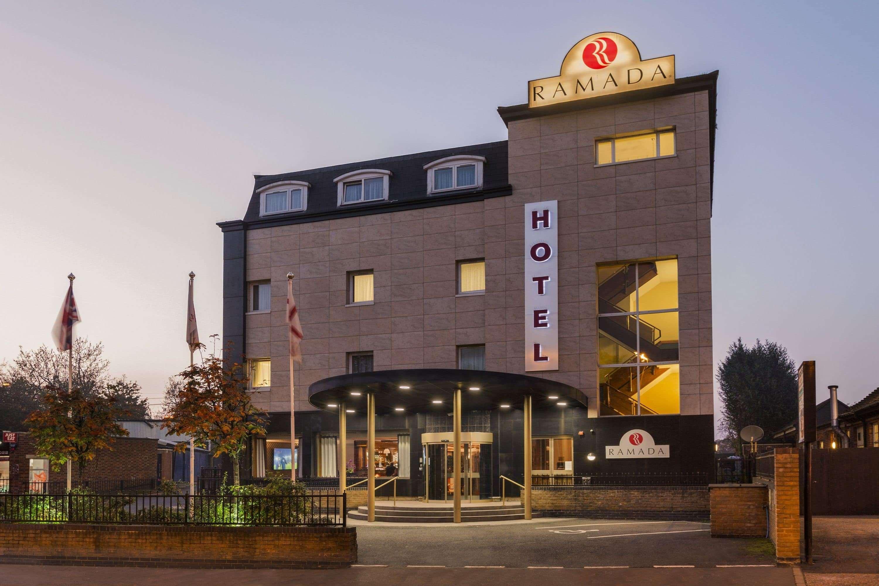 Savera Hotel South Ruislip Exterior foto